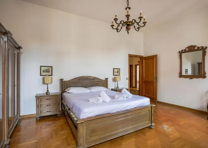 Spacious 3 Bedroom Apartment