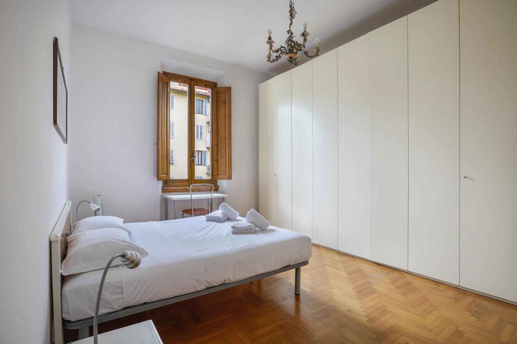 Spacious 3 Bedroom Apartamento Florencia